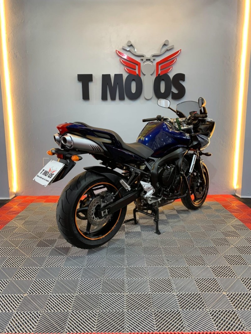 FAZER 600S - 2009 - PORTãO