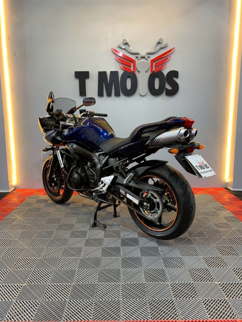 FAZER 600S - 2009 - PORTãO