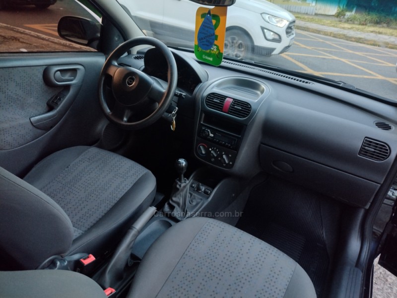 CORSA 1.4 MPFI MAXX 8V FLEX 4P MANUAL - 2012 - CAXIAS DO SUL