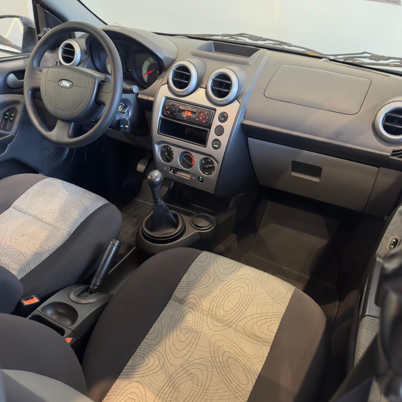 FIESTA 1.6 MPI SEDAN 8V FLEX 4P MANUAL - 2008 - CAXIAS DO SUL