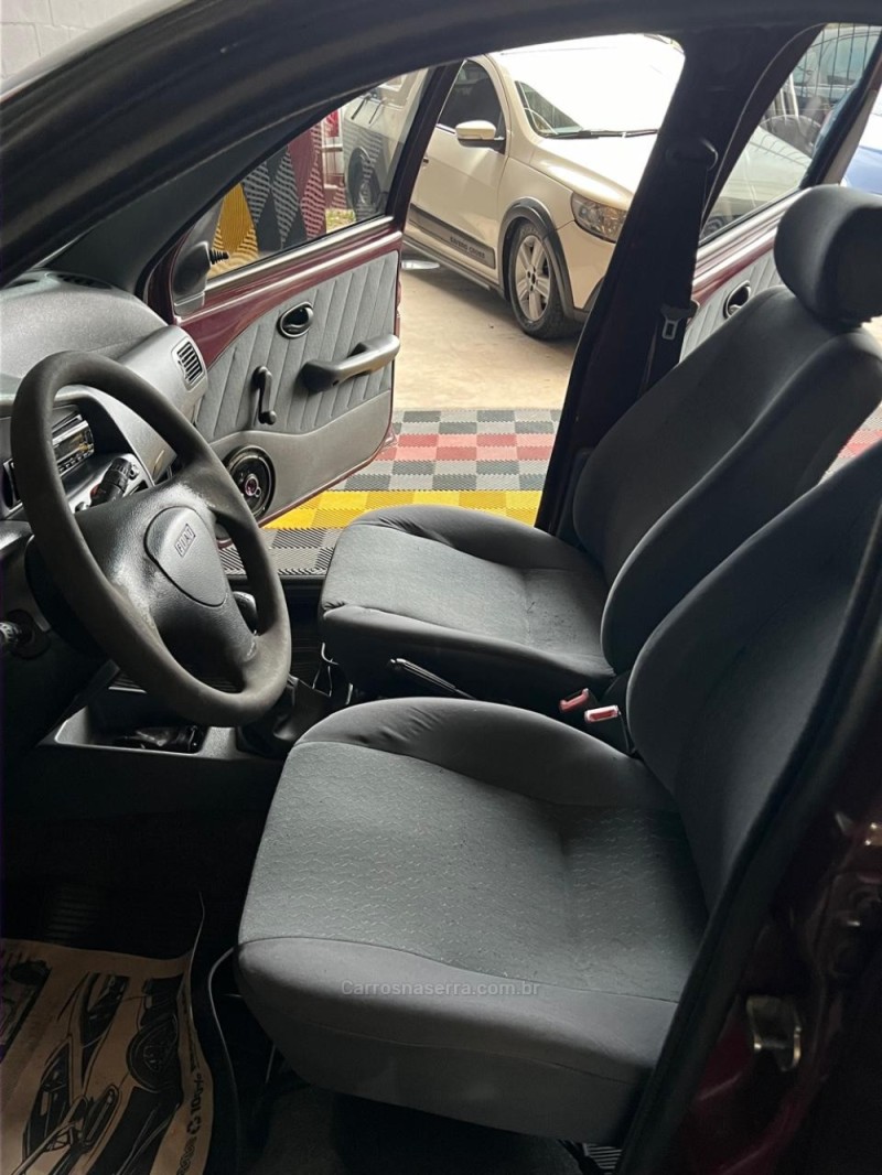 PALIO 1.0 MPI YOUNG 8V GASOLINA 4P MANUAL - 2001 - CAXIAS DO SUL