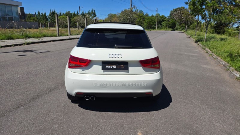 A1 1.4 TFSI ATTRACTION 16V 122CV GASOLINA 2P AUTOMÁTICO - 2011 - BENTO GONçALVES