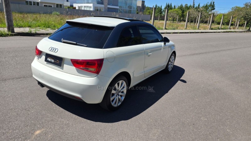 A1 1.4 TFSI ATTRACTION 16V 122CV GASOLINA 2P AUTOMÁTICO - 2011 - BENTO GONçALVES