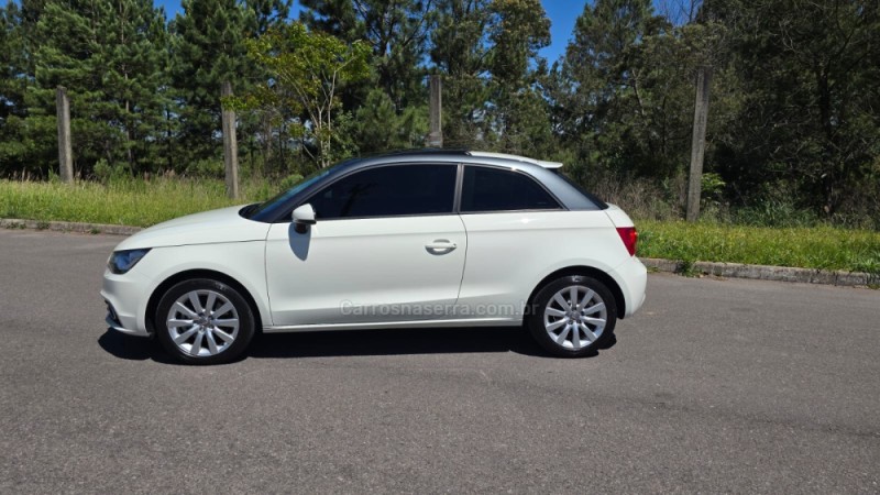 A1 1.4 TFSI ATTRACTION 16V 122CV GASOLINA 2P AUTOMÁTICO - 2011 - BENTO GONçALVES