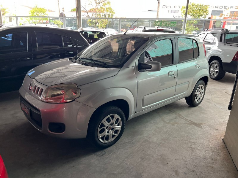 uno 1.0 evo vivace 8v flex 4p manual 2014 caxias do sul