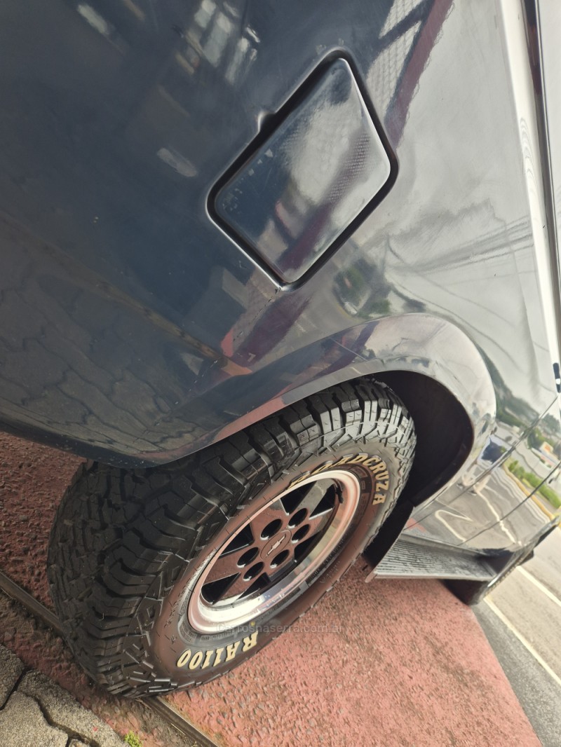 VERANEIO 4.0 CUSTOM S 8V DIESEL 4P MANUAL - 1992 - FARROUPILHA