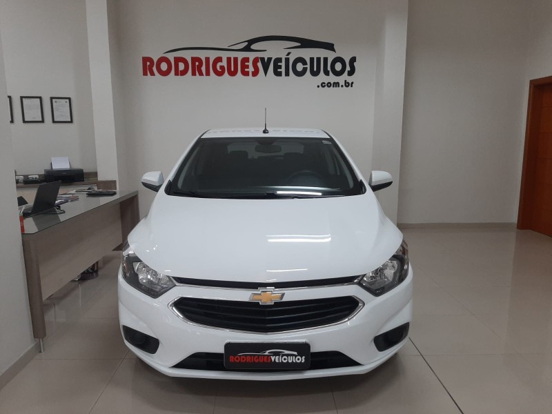 ONIX 1.4 MPFI LT 8V FLEX 4P MANUAL - 2019 - CAXIAS DO SUL
