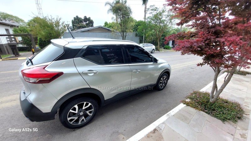 KICKS 1.6 S DIRECT 16V FLEX 4P AUTOMÁTICO - 2018 - FARROUPILHA