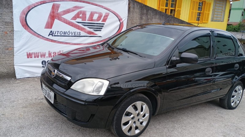 corsa 1.4 mpfi maxx sedan 8v flex 4p manual 2011 caxias do sul