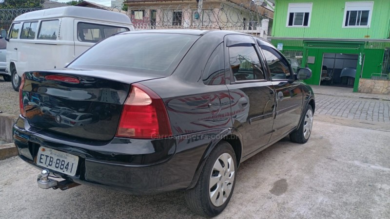 CORSA 1.4 MPFI MAXX SEDAN 8V FLEX 4P MANUAL - 2011 - CAXIAS DO SUL