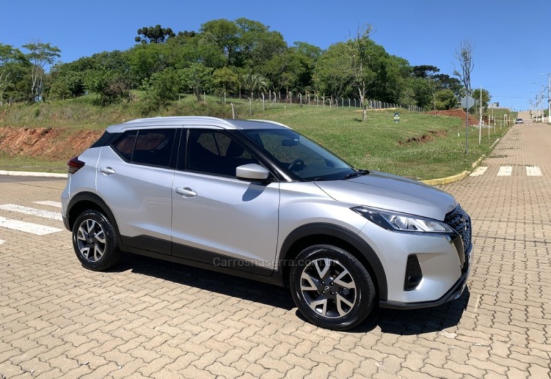 kicks 1.6 sense 16v flex 4p automatico 2023 guapore