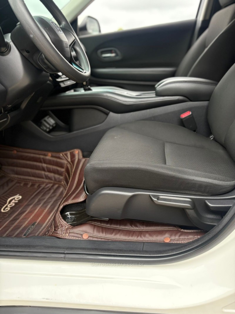 HR-V 1.8 16V FLEX LX 4P AUTOMÁTICO - 2016 - GARIBALDI