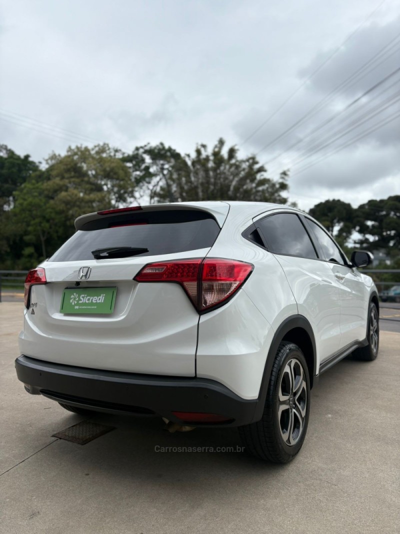 HR-V 1.8 16V FLEX LX 4P AUTOMÁTICO - 2016 - GARIBALDI