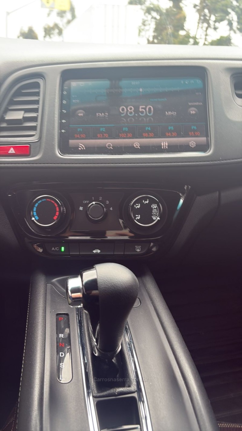 HR-V 1.8 16V FLEX LX 4P AUTOMÁTICO - 2016 - GARIBALDI