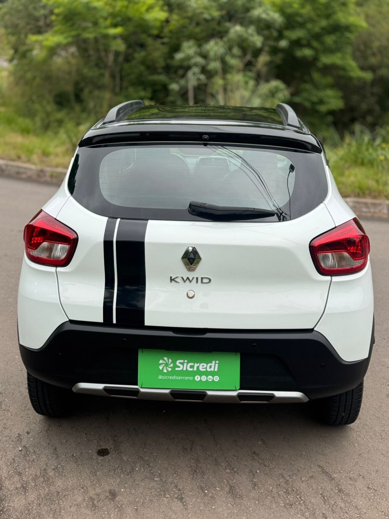 KWID 1.0 12V OUTSIDER FLEX 4P MANUAL - 2020 - BENTO GONçALVES