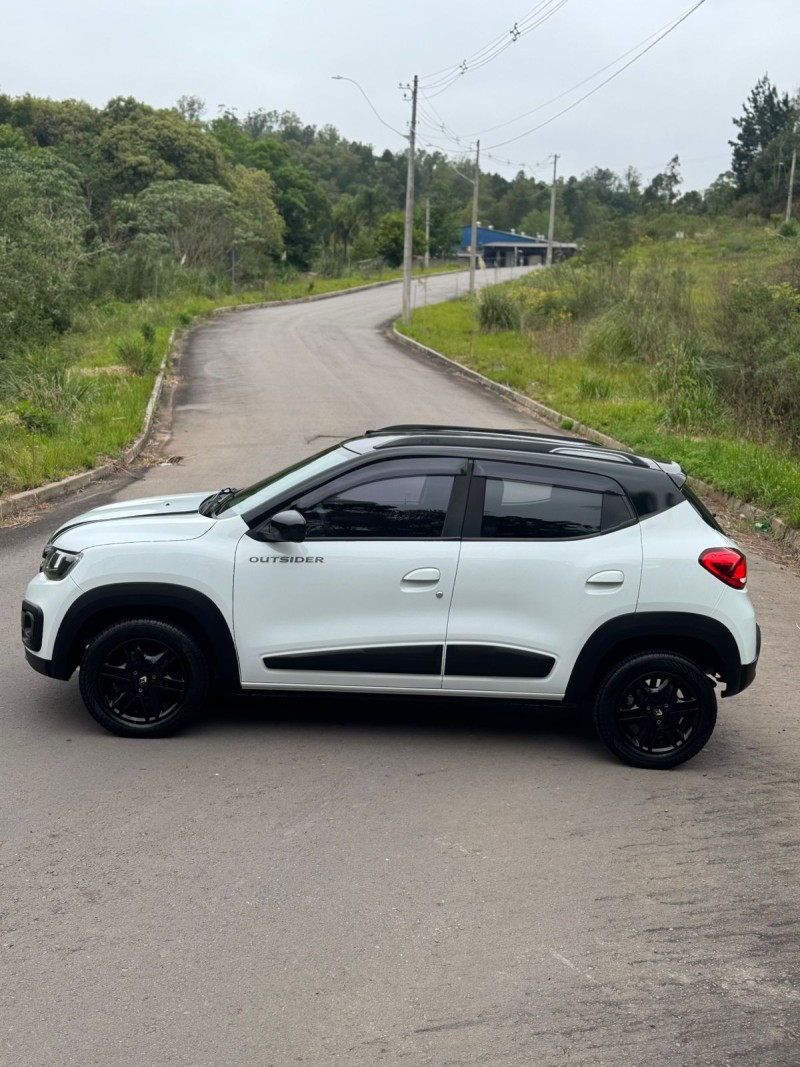 KWID 1.0 12V OUTSIDER FLEX 4P MANUAL - 2020 - BENTO GONçALVES