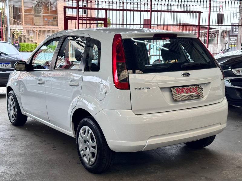 FIESTA 1.6 MPI CLASS HATCH 8V FLEX 4P MANUAL - 2013 - CAXIAS DO SUL