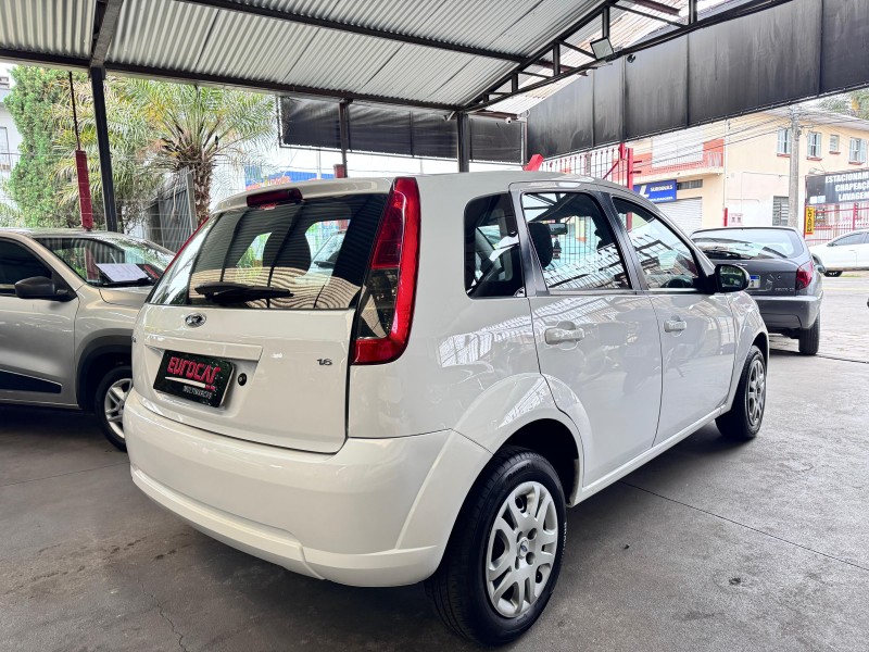 FIESTA 1.6 MPI CLASS HATCH 8V FLEX 4P MANUAL - 2013 - CAXIAS DO SUL