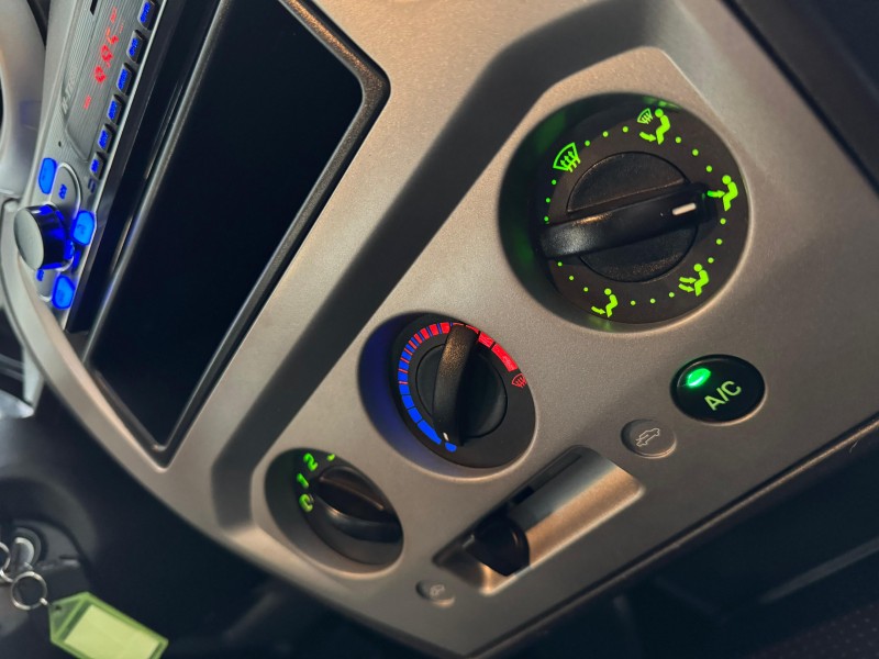 FIESTA 1.6 MPI CLASS HATCH 8V FLEX 4P MANUAL - 2013 - CAXIAS DO SUL