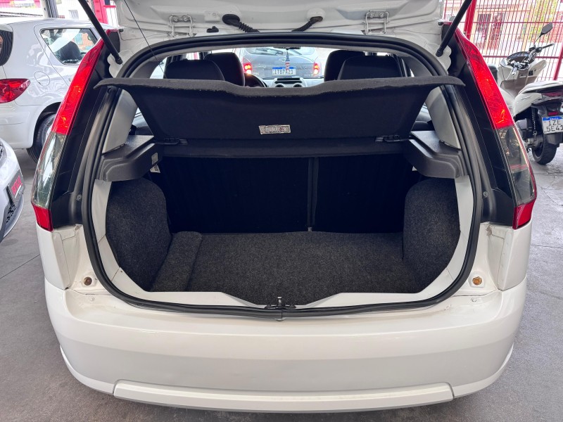 FIESTA 1.6 MPI CLASS HATCH 8V FLEX 4P MANUAL - 2013 - CAXIAS DO SUL