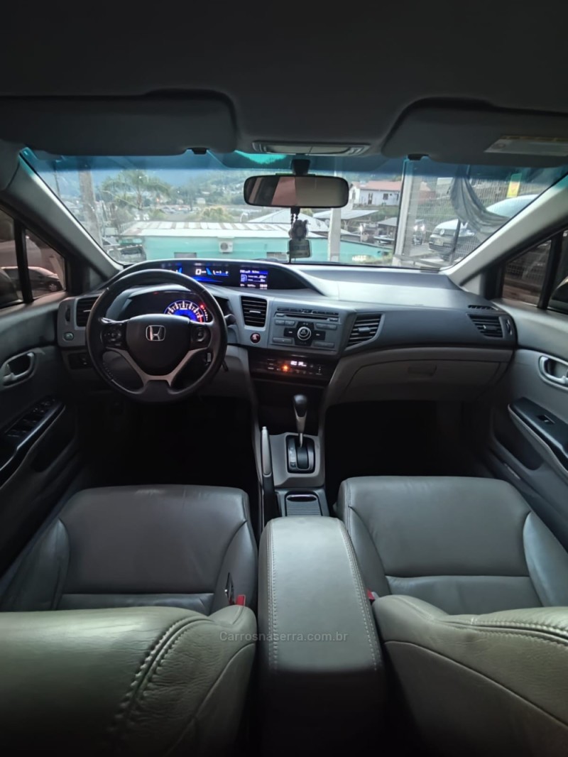 CIVIC 1.8 LXS 16V FLEX 4P AUTOMÁTICO - 2013 - VALE REAL