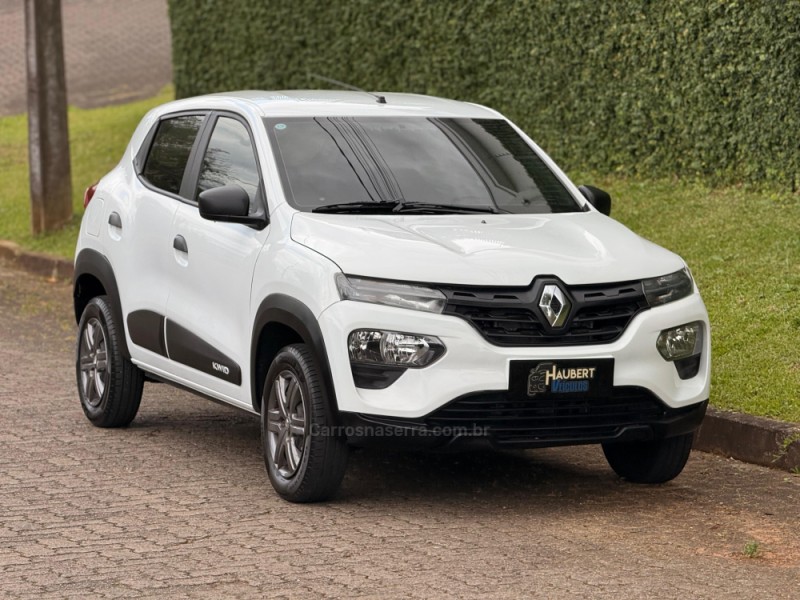 KWID 1.0 12V SCE FLEX ZEN MANUAL - 2024 - CAMPO BOM