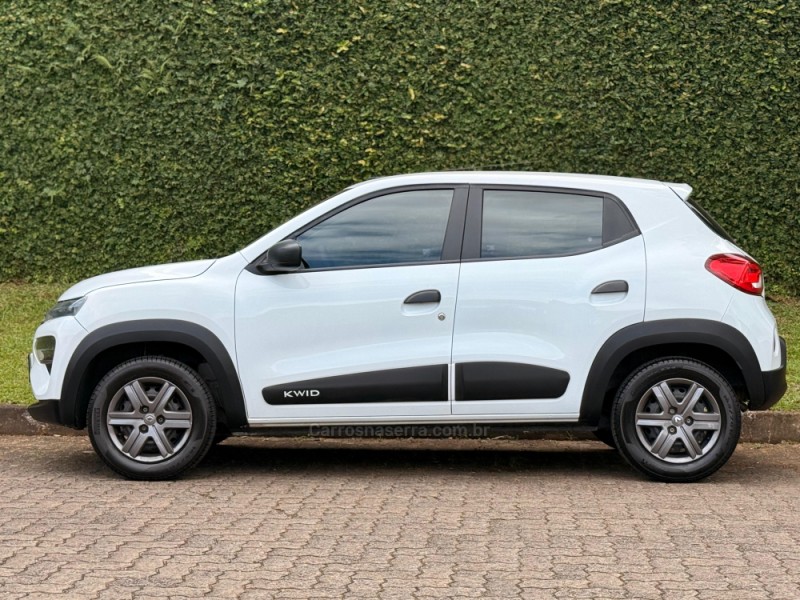KWID 1.0 12V SCE FLEX ZEN MANUAL - 2024 - CAMPO BOM