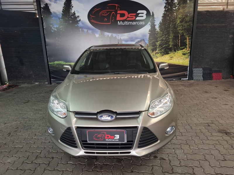 FOCUS 2.0 SE PLUS SEDAN 16V FLEX 4P AUTOMÁTICO - 2015 - CAXIAS DO SUL