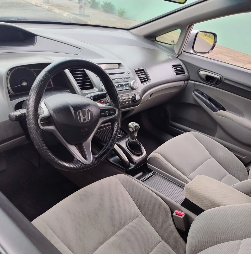 CIVIC 1.8 LXS 16V FLEX 4P MANUAL - 2010 - CAMPO BOM