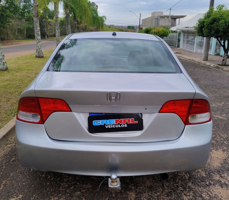 CIVIC 1.8 LXS 16V FLEX 4P MANUAL - 2010 - CAMPO BOM