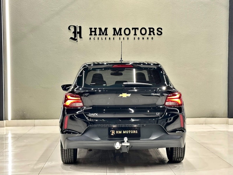 ONIX 1.0 LT 12V TURBO FLEX 4P AUTOMÁTICO - 2021 - CAXIAS DO SUL