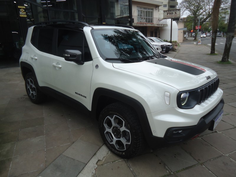 RENEGADE 1.3 TRAILHAWK T270 16V TURBO FLEX 4X4 4P AUTOMÁTICO - 2024 - CAXIAS DO SUL