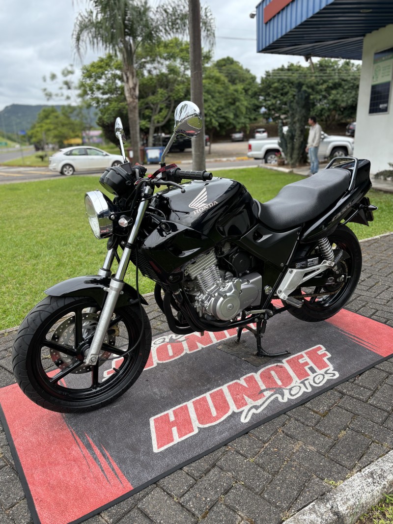 CB 500  - 2003 - FELIZ