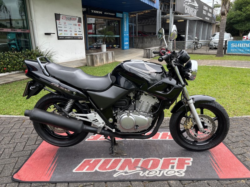 cb 500  2003 feliz