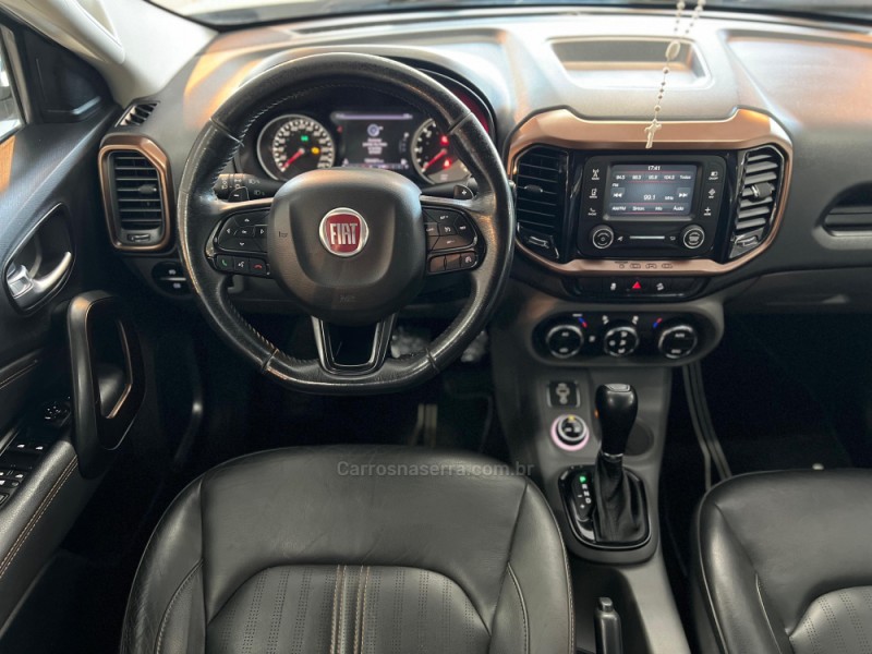 TORO 2.0 16V TURBO DIESEL VOLCANO 4WD AUTOMÁTICO - 2017 - CAXIAS DO SUL