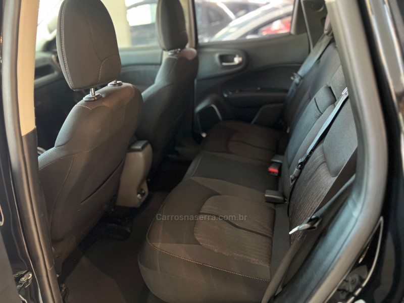 TORO 2.0 16V TURBO DIESEL VOLCANO AT9 4X4 AUTOMÁTICO - 2018 - CAXIAS DO SUL