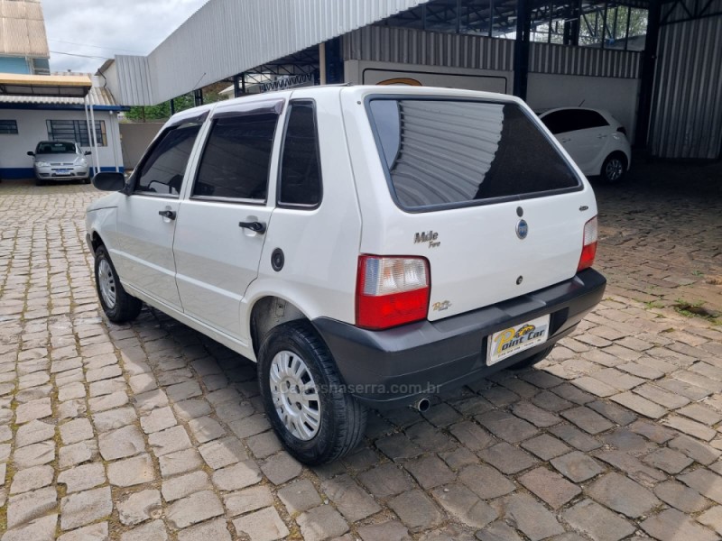 UNO 1.0 MPI MILLE FIRE 8V FLEX 4P MANUAL - 2006 - VACARIA