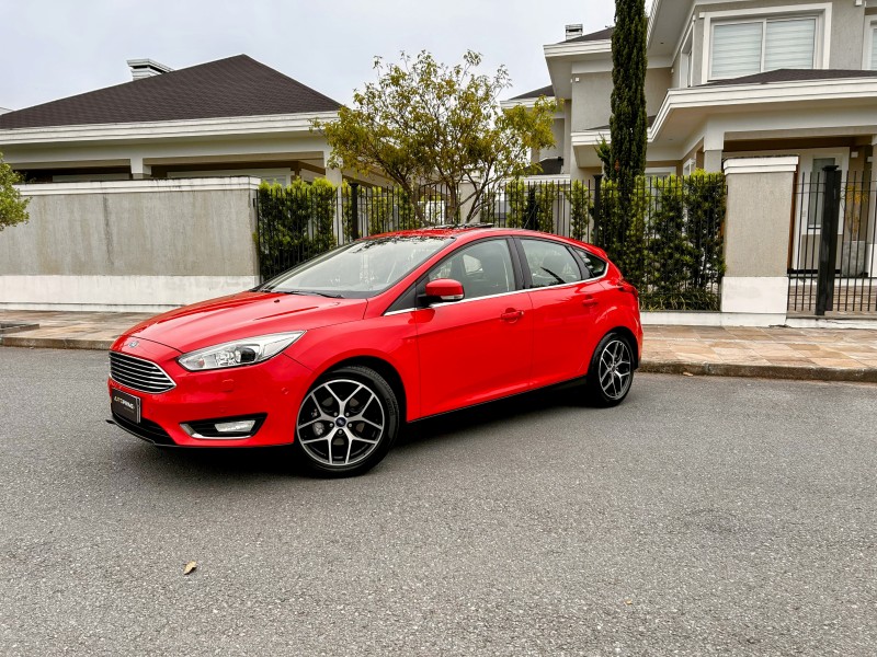 focus 2.0 titanium plus hatch 16v flex 4p auto 2016 bento goncalves