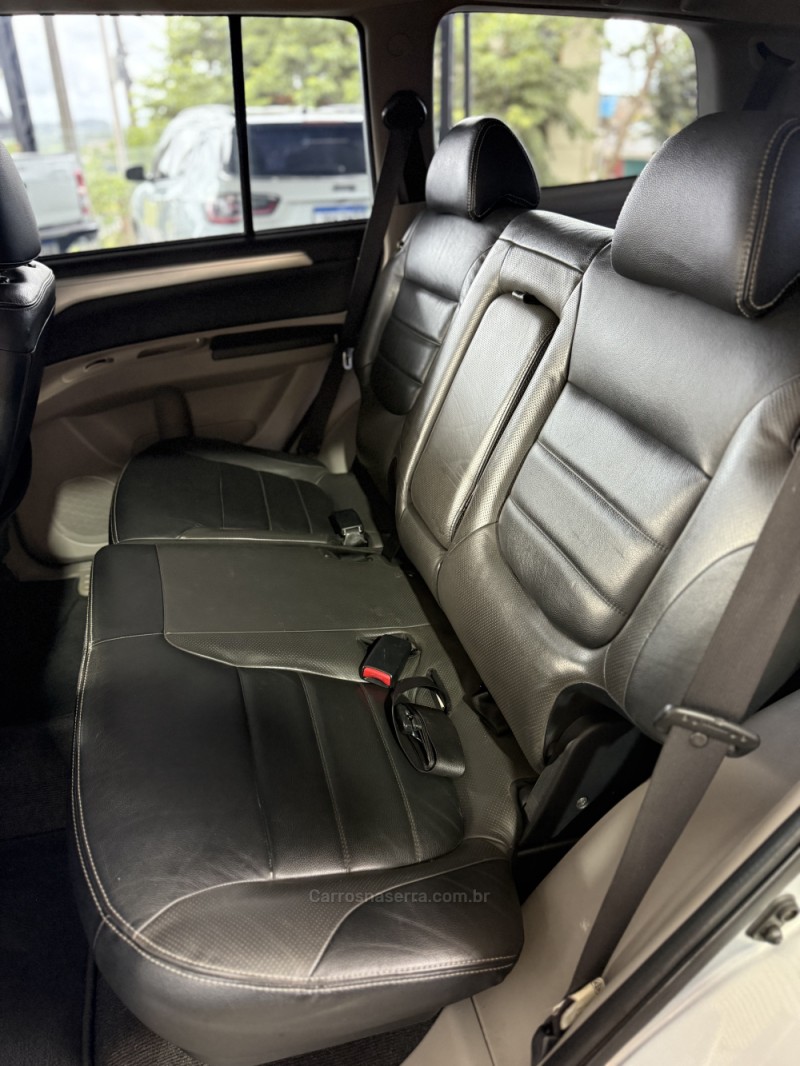 PAJERO DAKAR 3.2 4X4 16V 7 LUGARES TURBO INTERCOOLER DIESEL 4P AUTOMÁTICO - 2015 - PAROBé