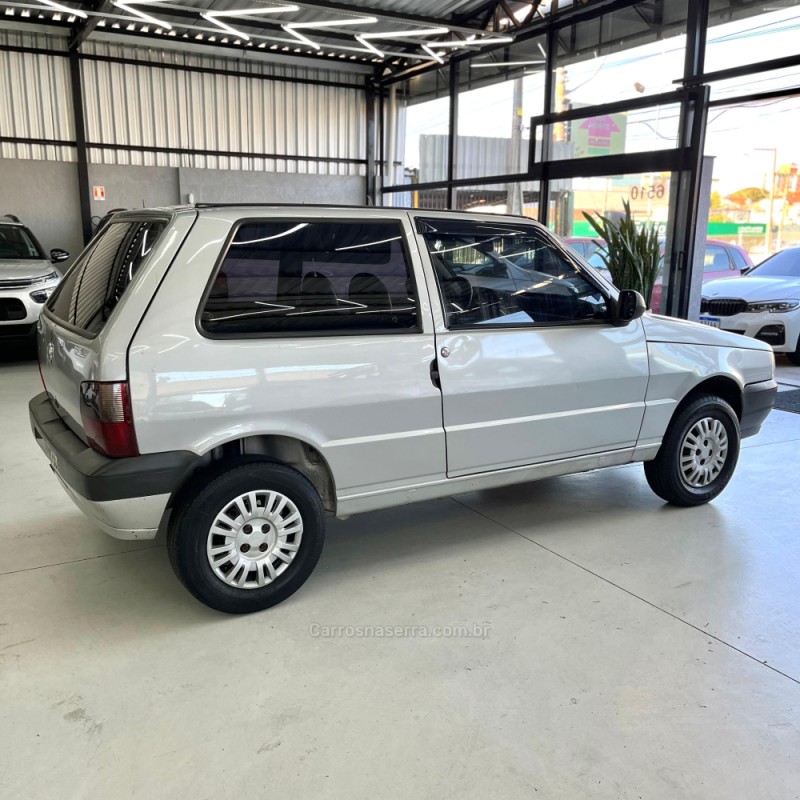 UNO 1.0 MPI MILLE 8V GASOLINA 2P MANUAL - 2013 - CANOAS