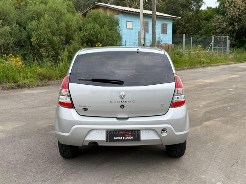 SANDERO 1.6 EXPRESSION 8V FLEX 4P MANUAL - 2014 - CAXIAS DO SUL