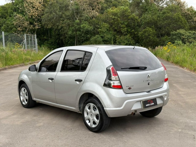 SANDERO 1.6 EXPRESSION 8V FLEX 4P MANUAL - 2014 - CAXIAS DO SUL