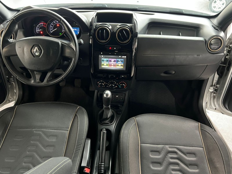 DUSTER 1.6 DYNAMIQUE 4X2 16V FLEX 4P MANUAL - 2018 - CAXIAS DO SUL