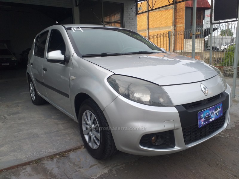 SANDERO 1.0 EXPRESSION 16V FLEX 4P MANUAL - 2014 - CAXIAS DO SUL