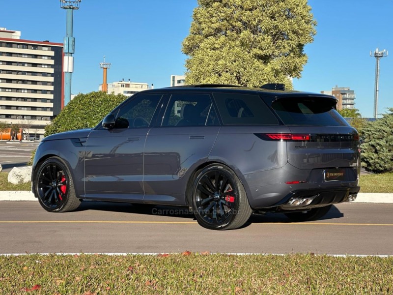 RANGE ROVER 4.4 HSE 4X4 V8 32V GASOLINA 4P AUTOMÁTICO - 2023 - CAXIAS DO SUL