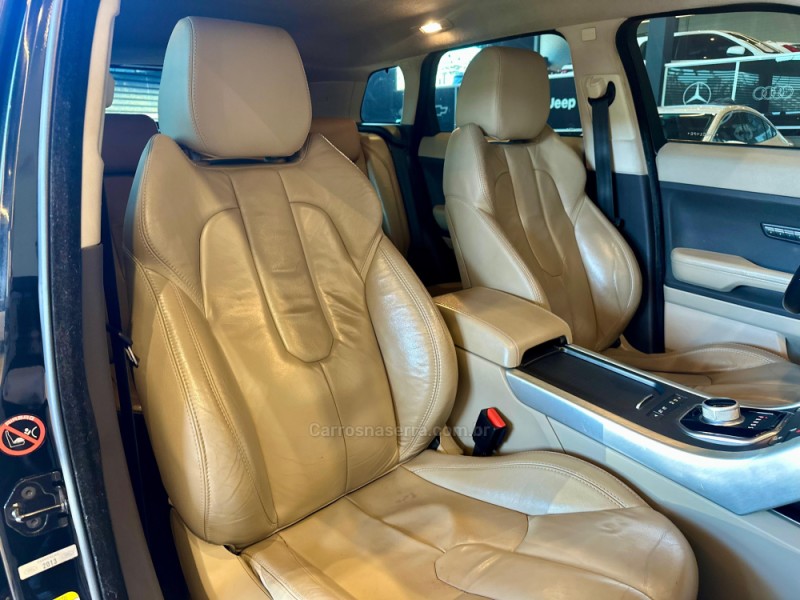 RANGE ROVER EVOQUE 2.0 PURE 4WD 16V GASOLINA 4P AUTOMÁTICO - 2013 - CAXIAS DO SUL