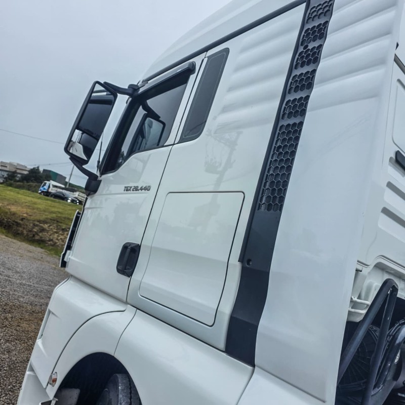 TGX 28.440 6X2 - 2019 - GARIBALDI