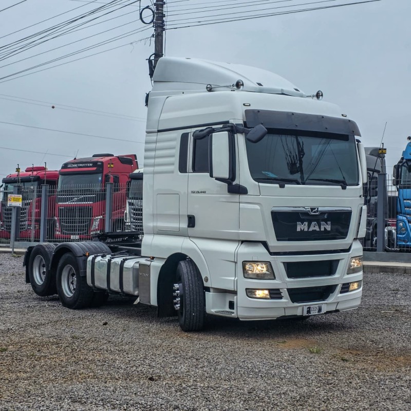 TGX 28.440 6X2 - 2019 - GARIBALDI