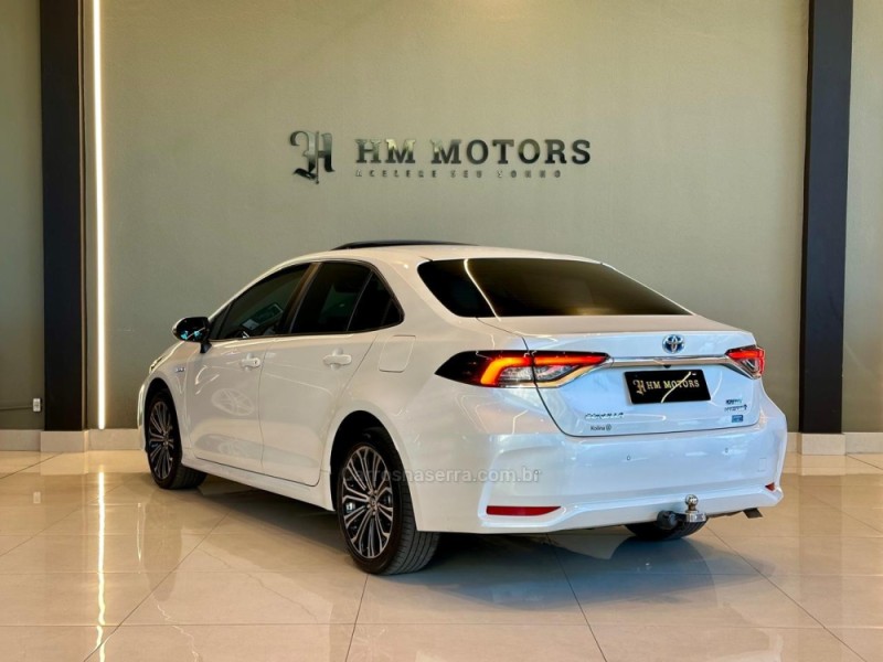 COROLLA 1.8 ALTIS PREMIUM 16V HÍBRIDO 4P AUTOMÁTICO - 2023 - CAXIAS DO SUL