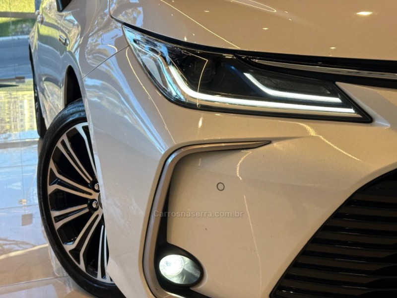 COROLLA 1.8 ALTIS PREMIUM 16V HÍBRIDO 4P AUTOMÁTICO - 2023 - CAXIAS DO SUL
